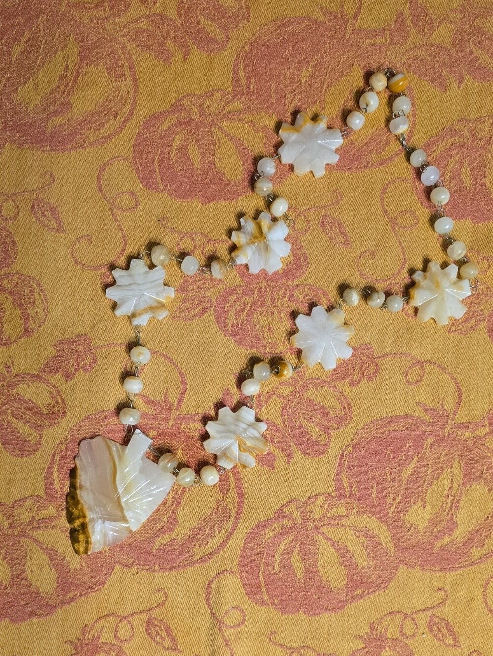 Banded Onyx Stone Star Necklace with Heart Pendant